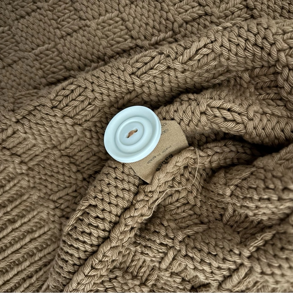 Babaa Cardigan No 3 in Sukkari - Picture 5 of 8